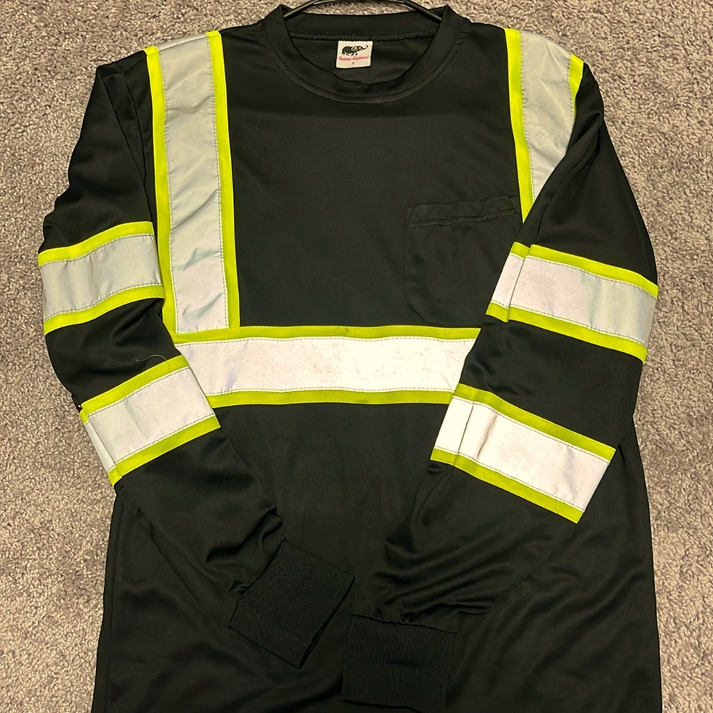Size small work shirt